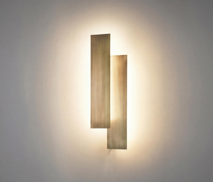 lampara modular para pared insolit diseño de Xuclà