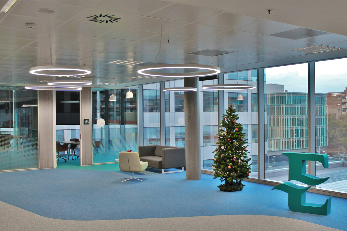 Lampara Insolit TR Down circular colgante luz directa design by Josep Lluís Xuclà