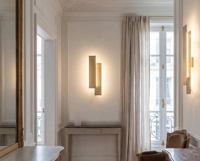 lampara modular para pared insolit diseño de Xuclà