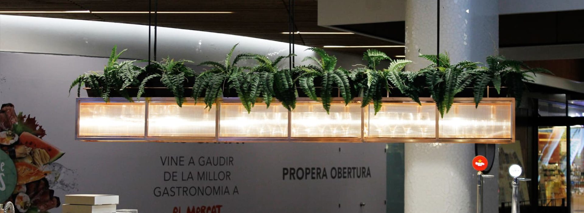 Iluminación a medida integrada fabricada en Barcelona. Insolit